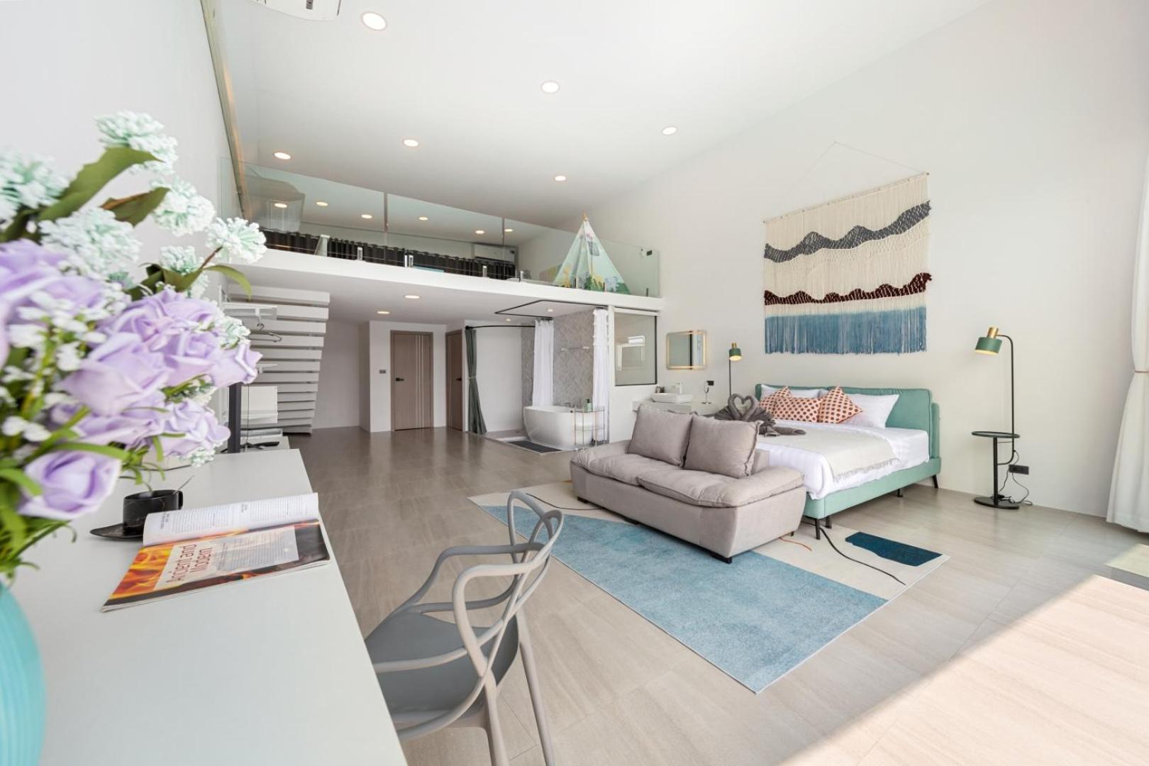 Unique Pool Slide Access Townhouse