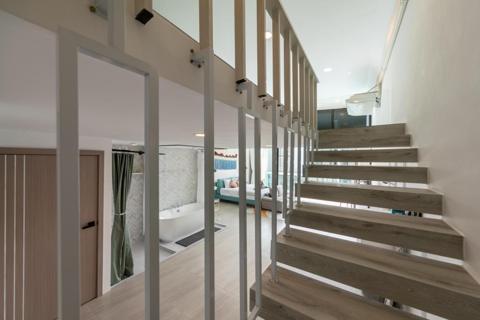 Unique Pool Slide Access Townhouse