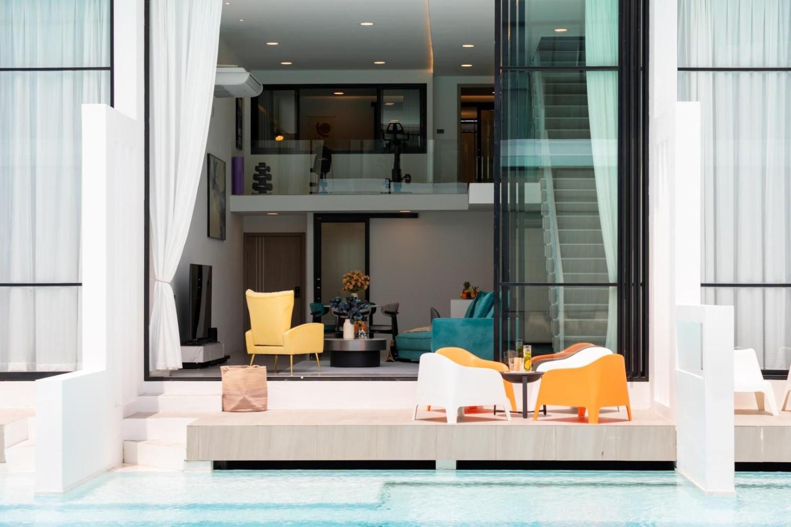 Holiday home Unique Pool Slide Access Townhouse *
