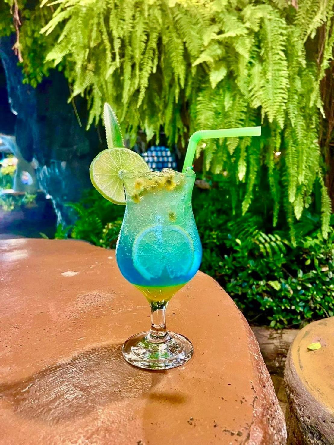 Happy Lagoon *