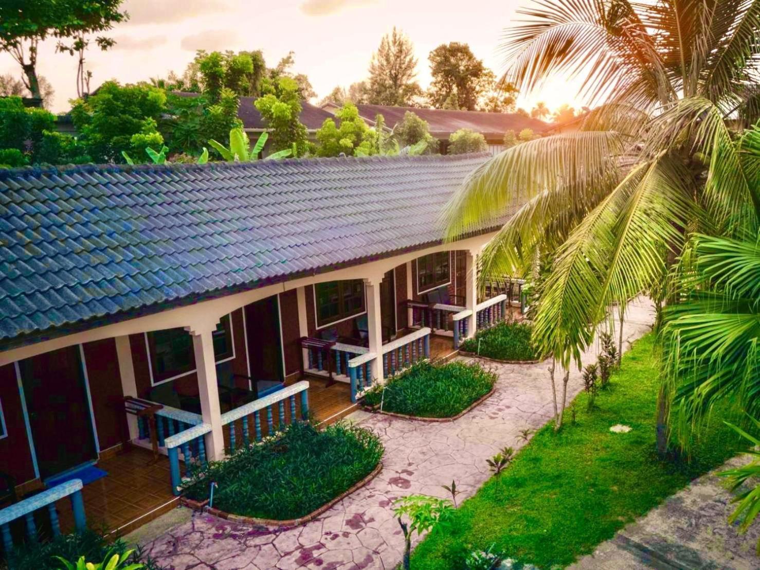 Resort Happy Lagoon Khao Lak