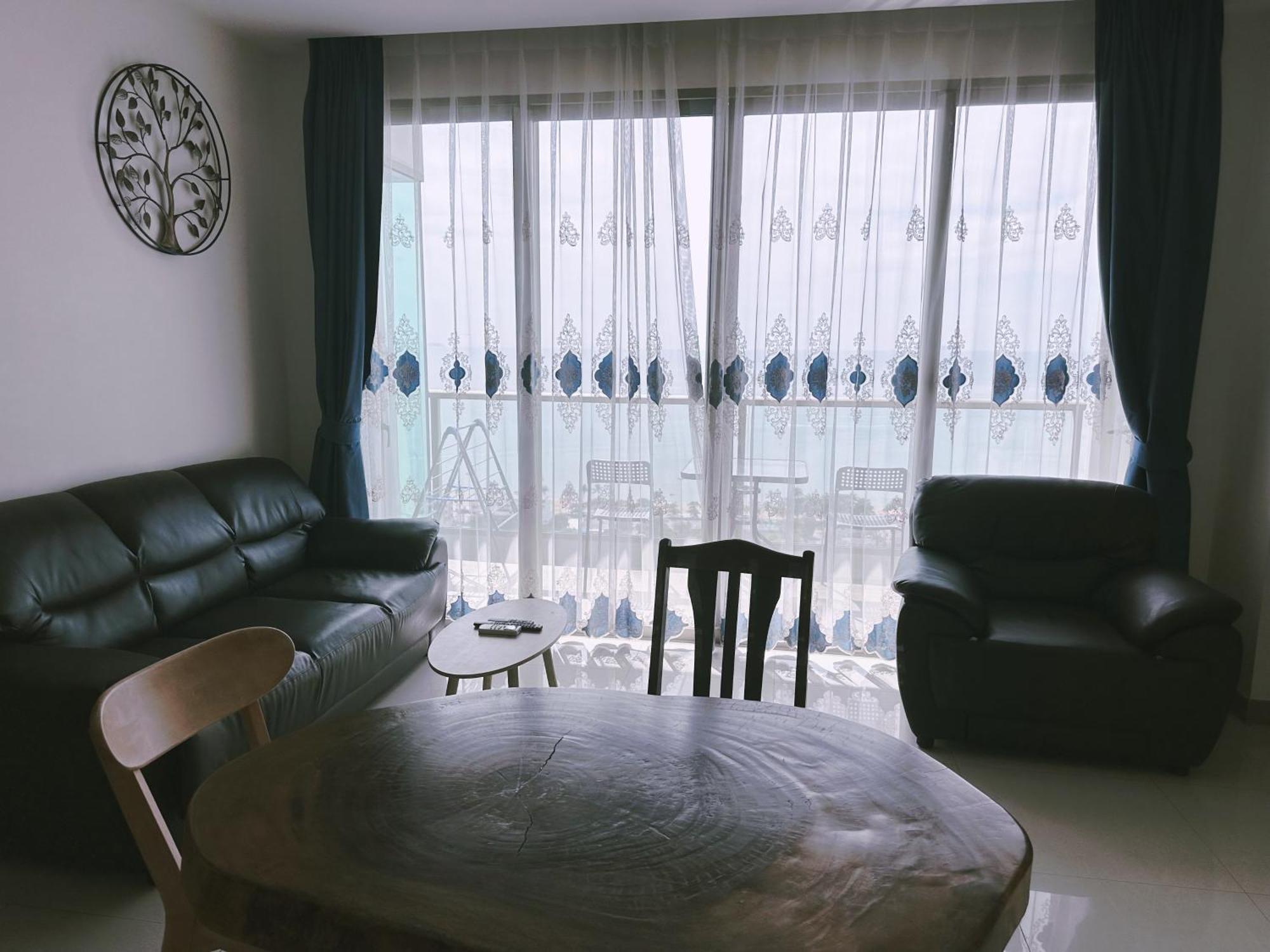Riviera By Daisy Pattaya Apartment *