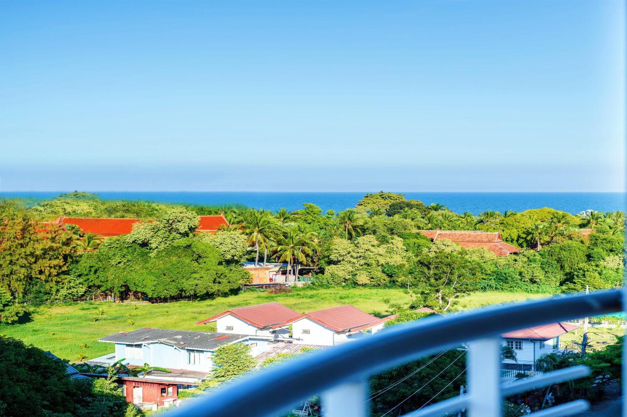 First - Happy Rent Apartment Hua Hin