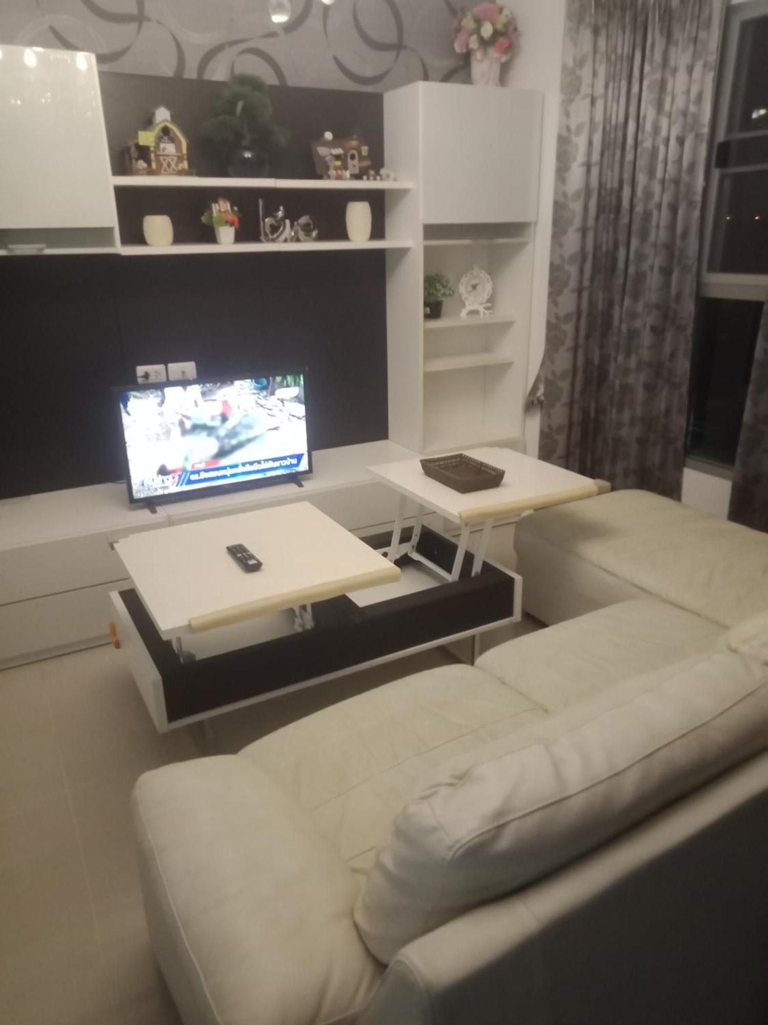 Apartment 2 ห้องนอน 2 ห้องน้ำ Seaview ชั้น18 *