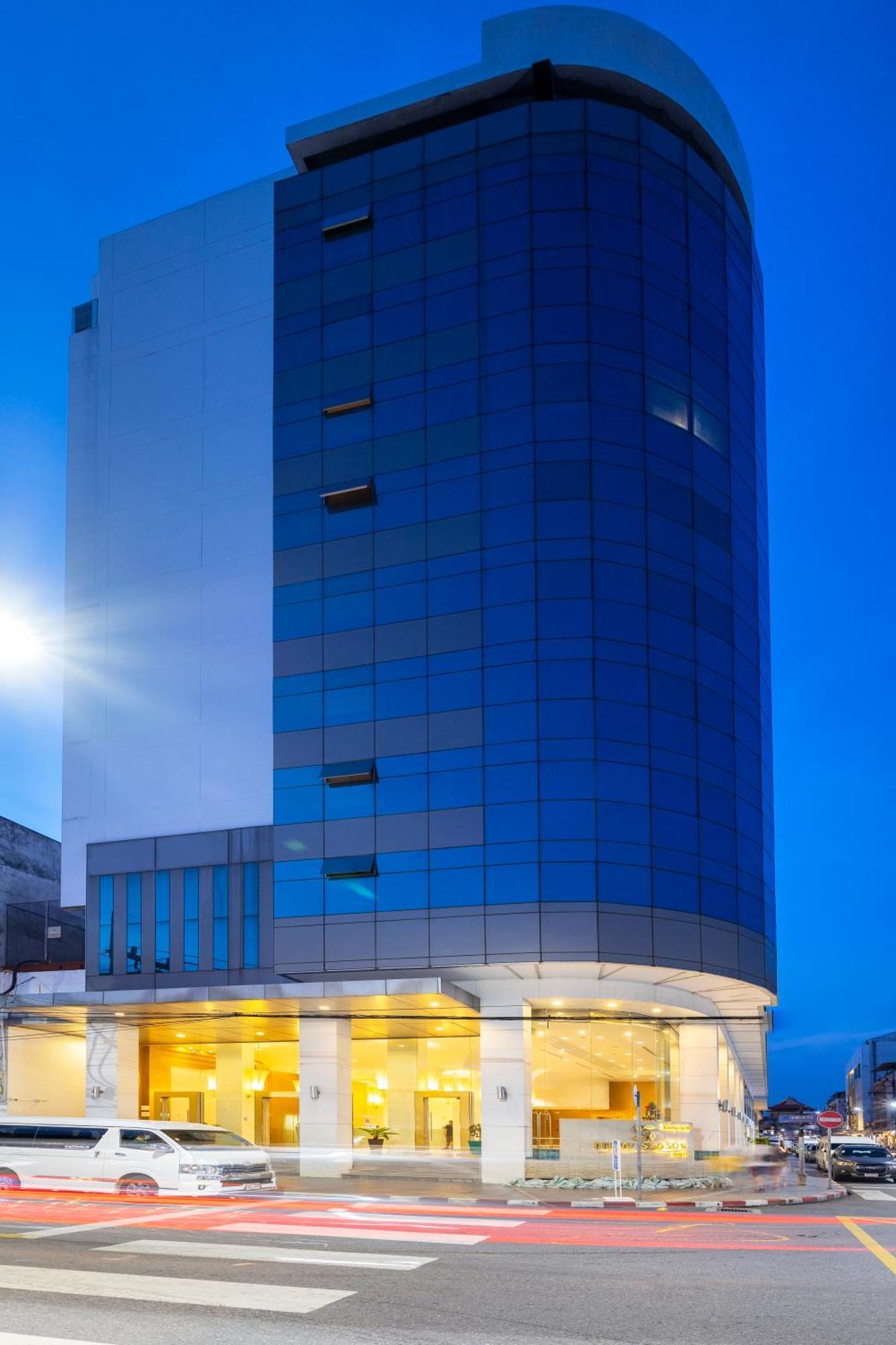 New Season Hotel Hat Yai