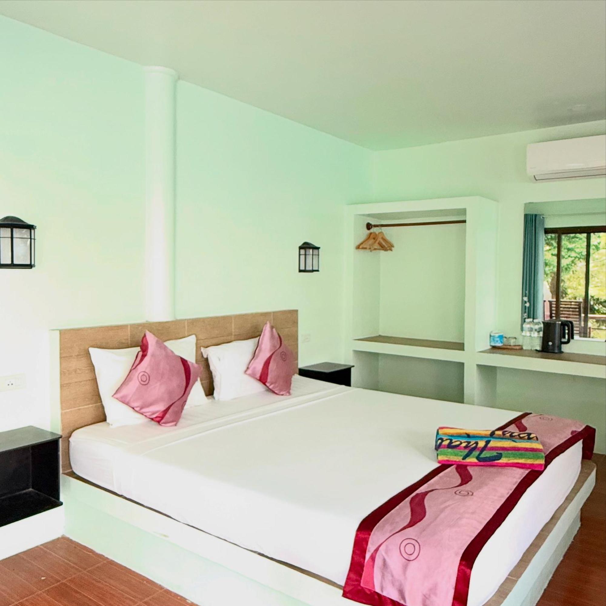 Resort Ocean View 2*