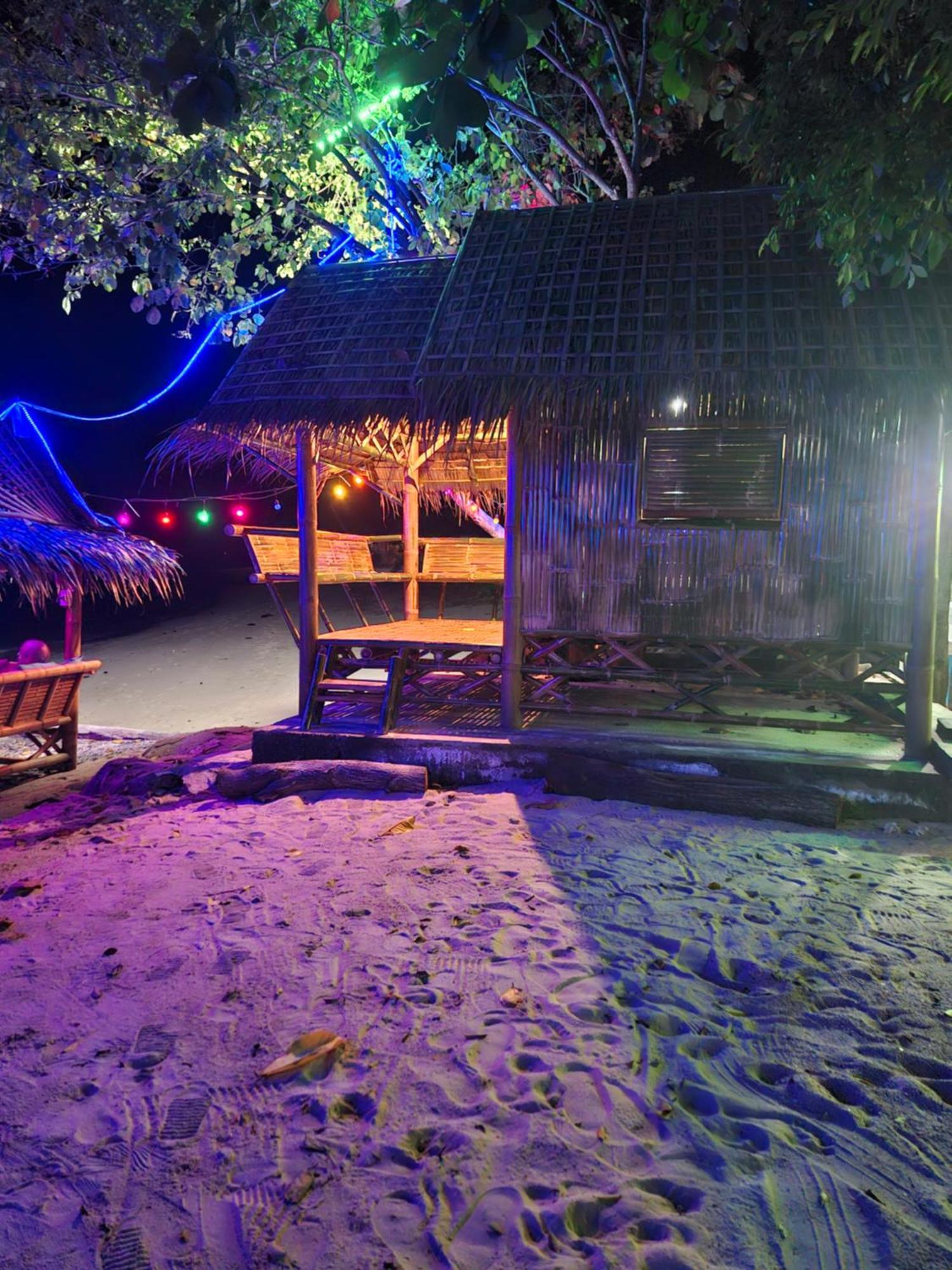 Resort Two Rocks Baan Tai