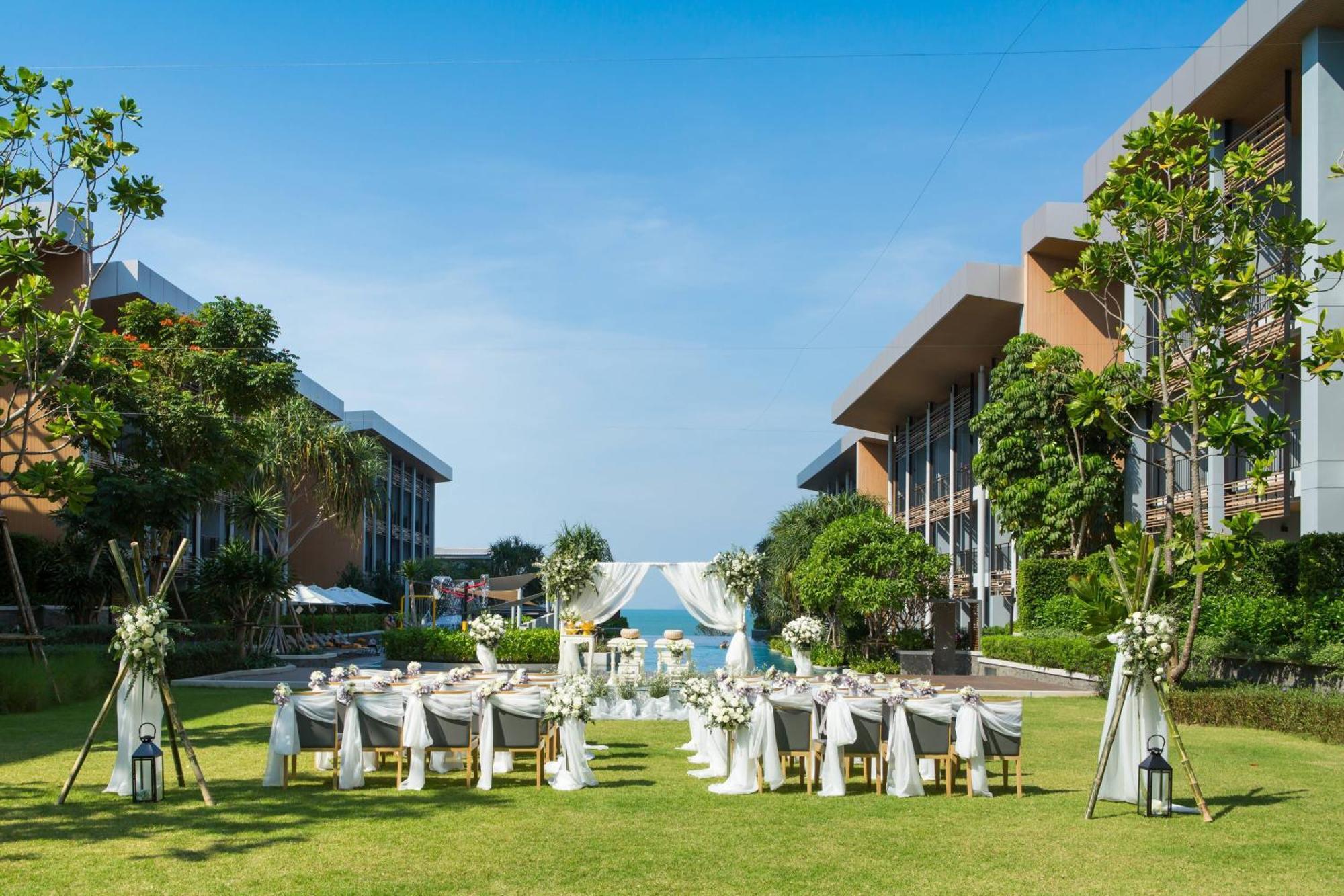 Renaissance Pattaya & Hotel 5*