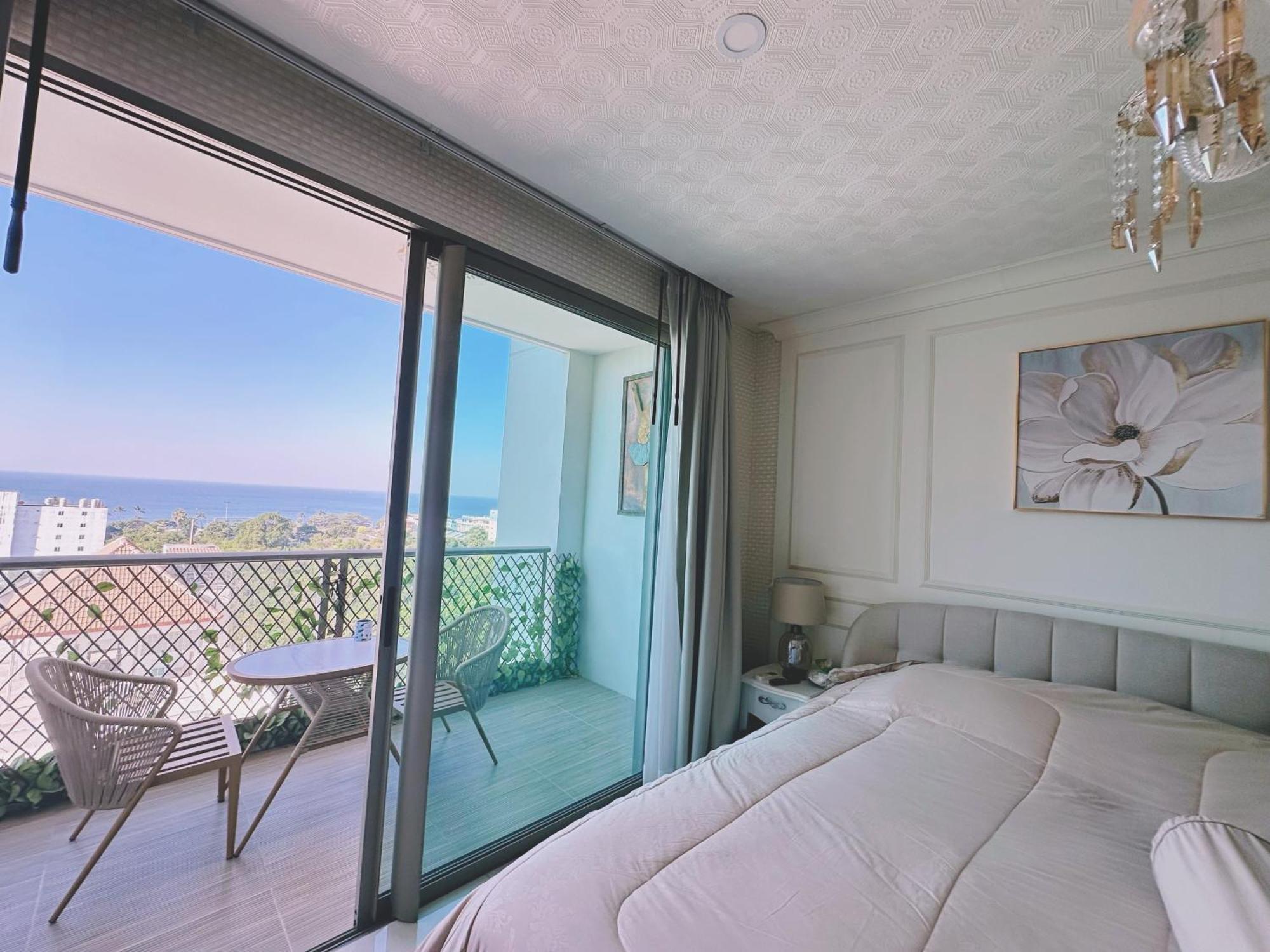 Riviera By Daisy Pattaya Jomtien Beach