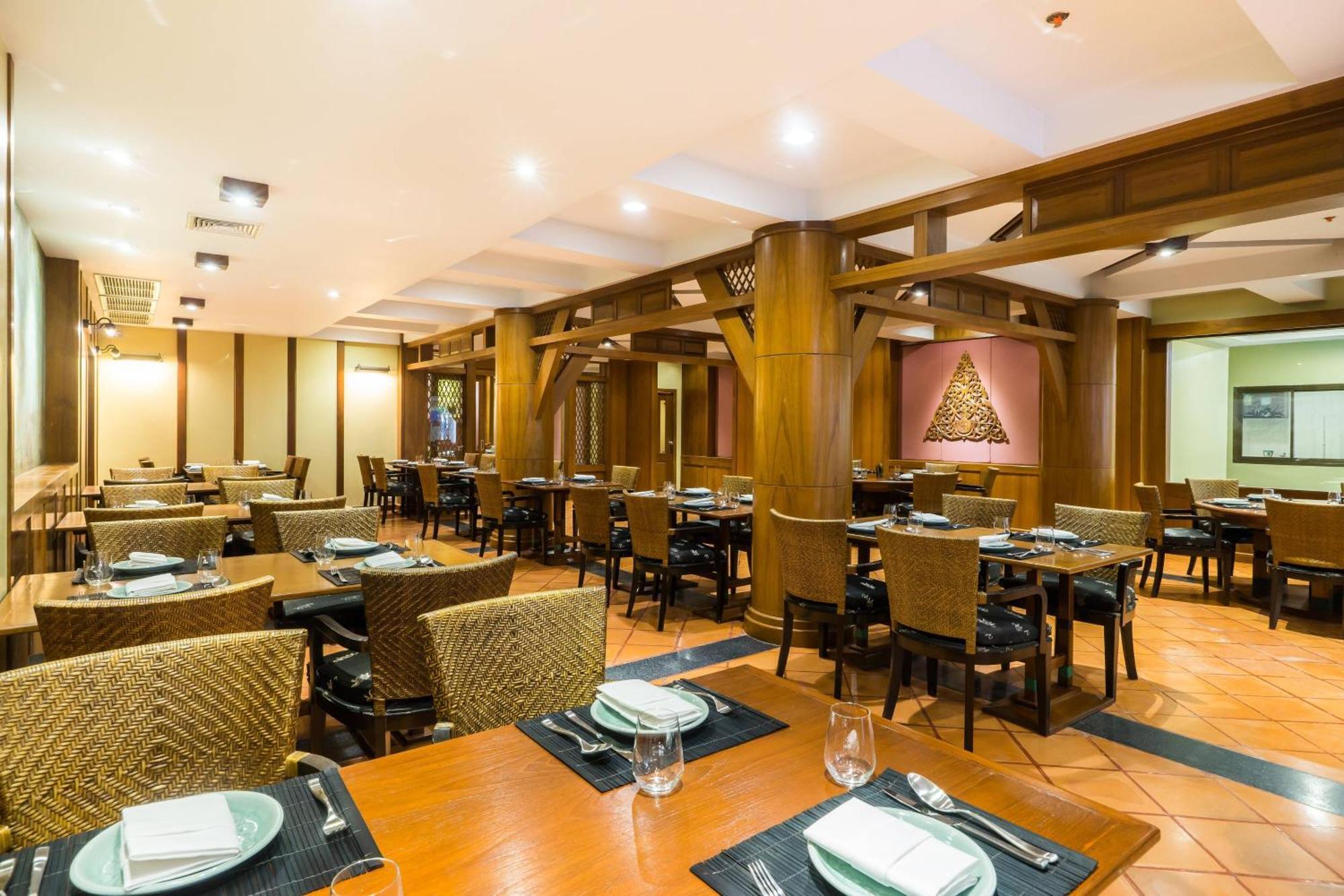 Phuket Marriott & Spa, Merlin Resort