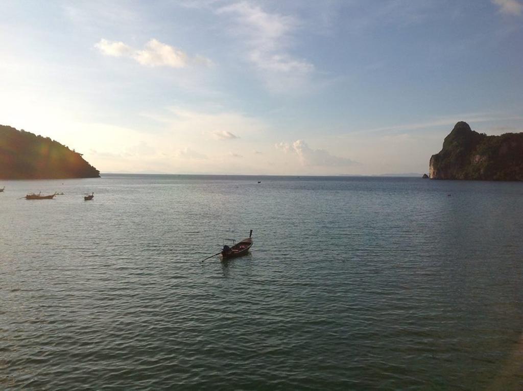 Casa de hóspedes House & Sunsky Phi Phi Don