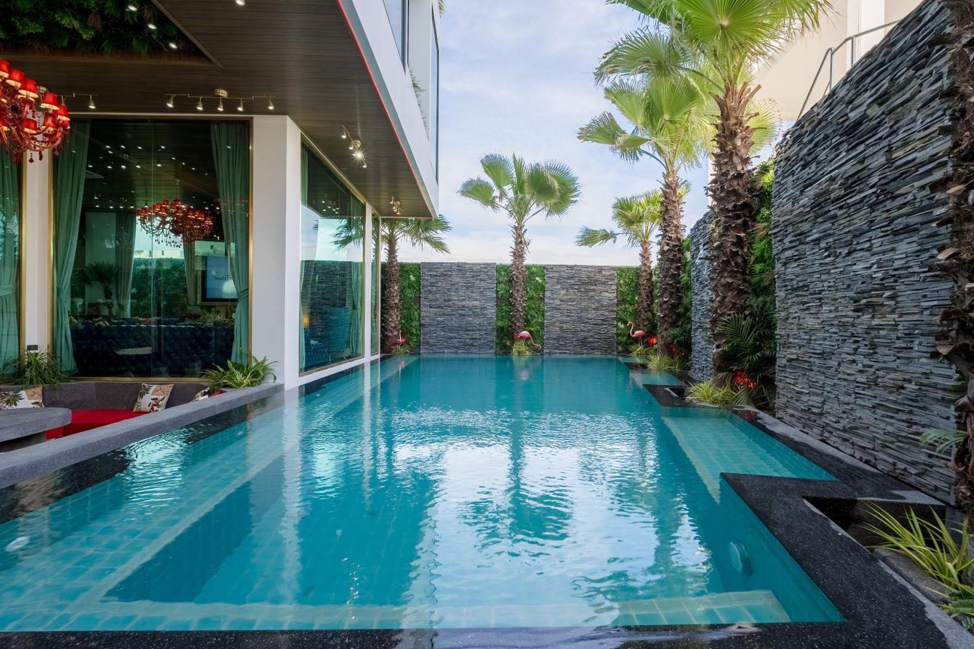 Premium Pool Villa Pattaya