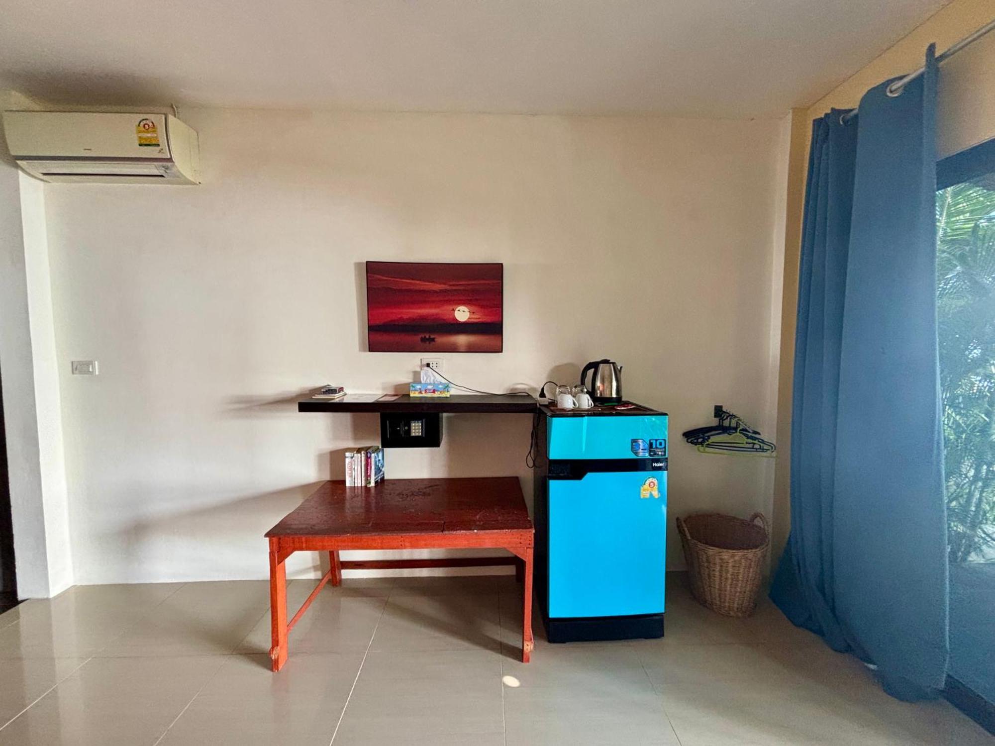Apartment On The *