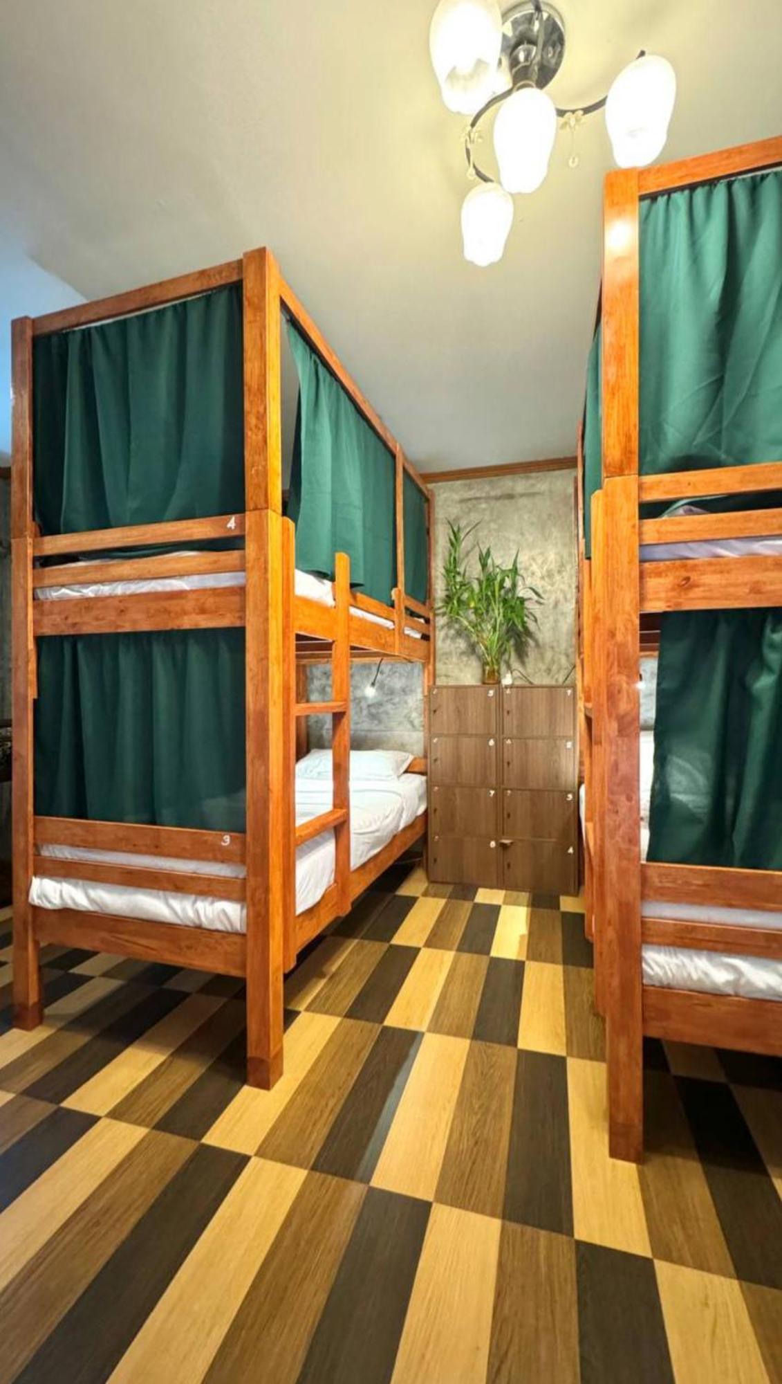 Propaganda Hostel Ko Pha Ngan