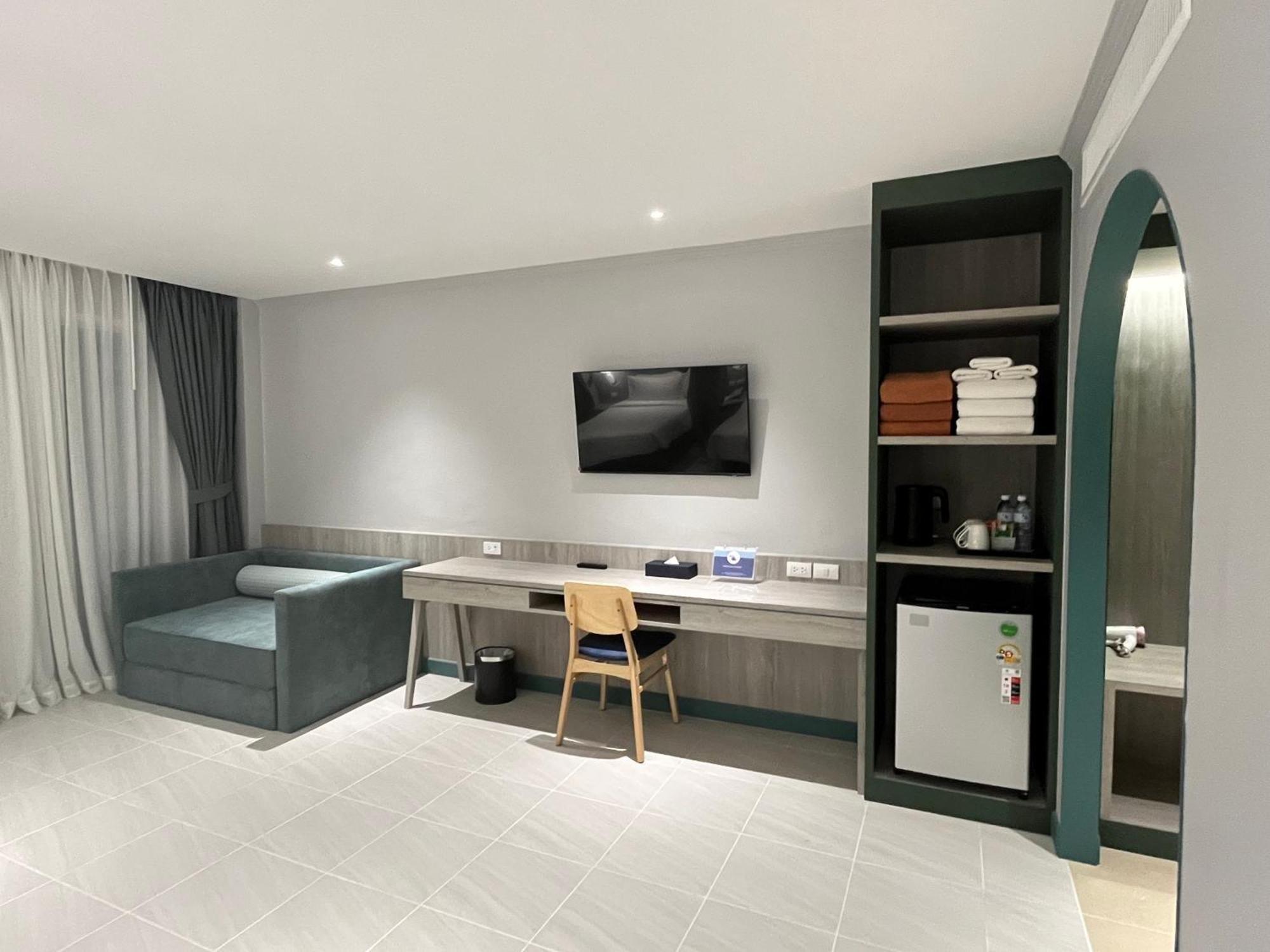 Phuket Island View - Sha Extra 4* Karon