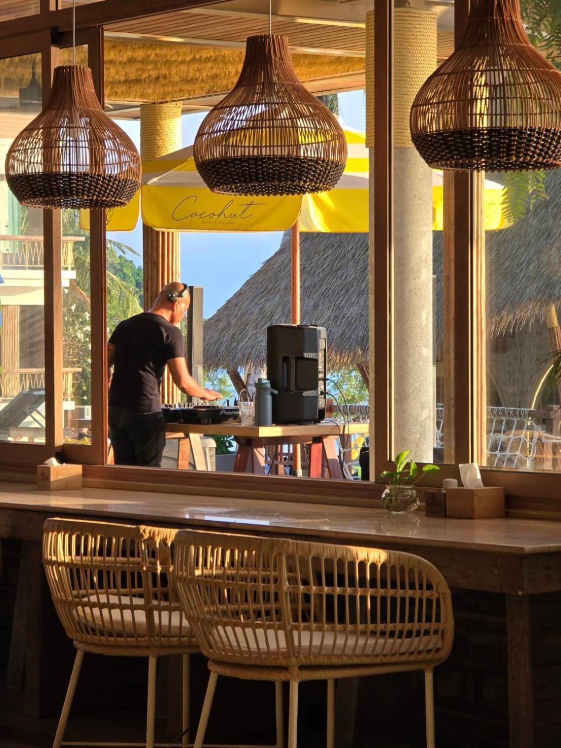 Cocohut Koh Phangan Resort 4*