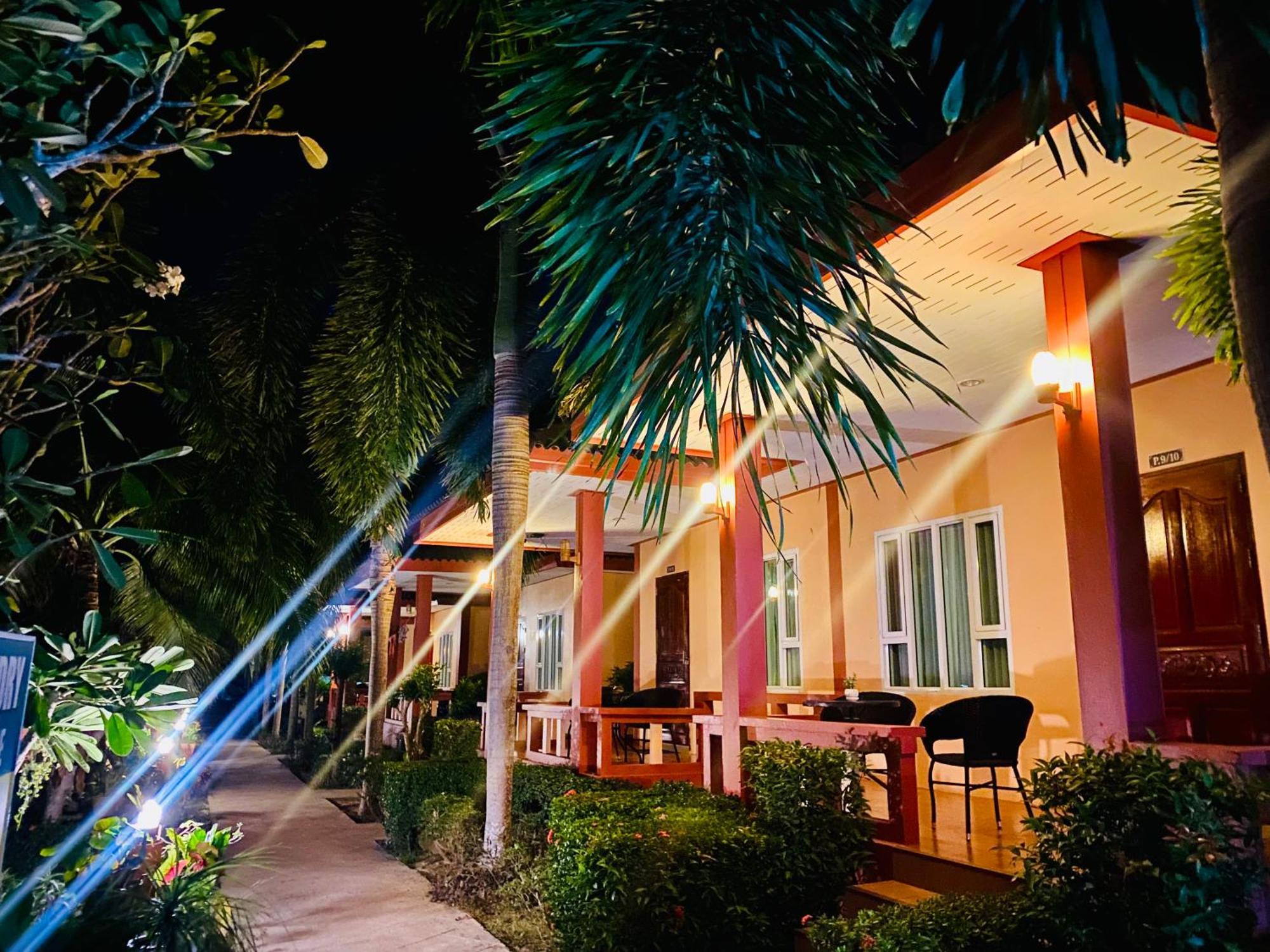 Resort Peaceful , Long - 3*