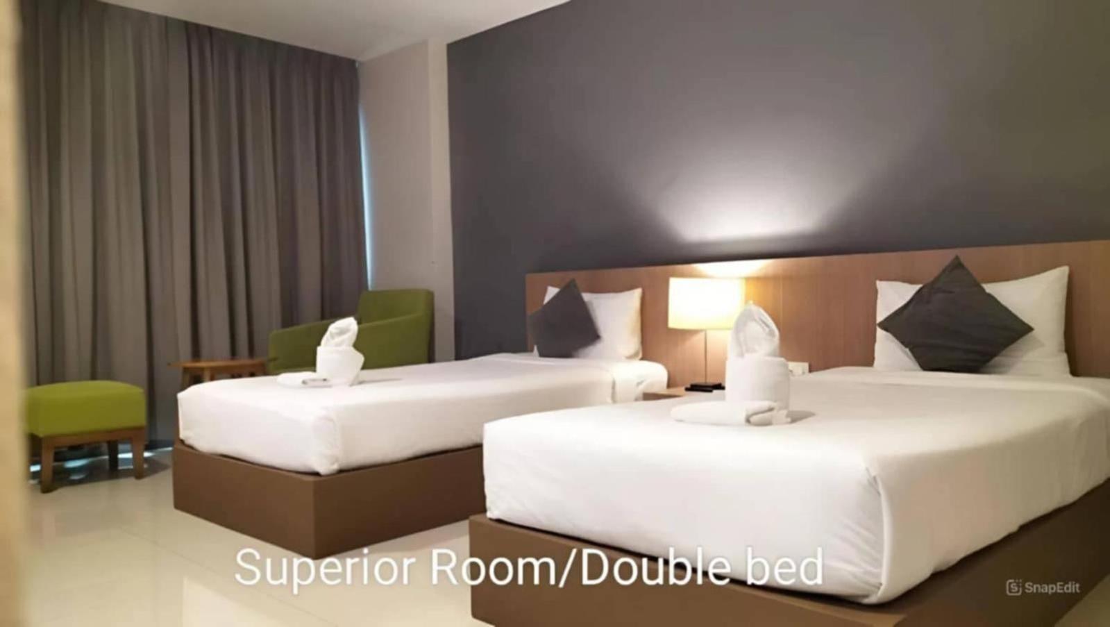 S Tara Grand Hotel 3*