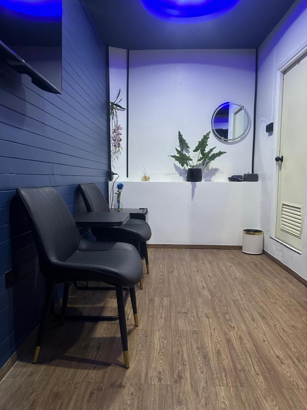 The Hidden Gem Poshtel 2*