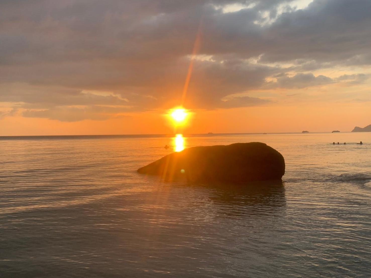 Resort Two Rocks
