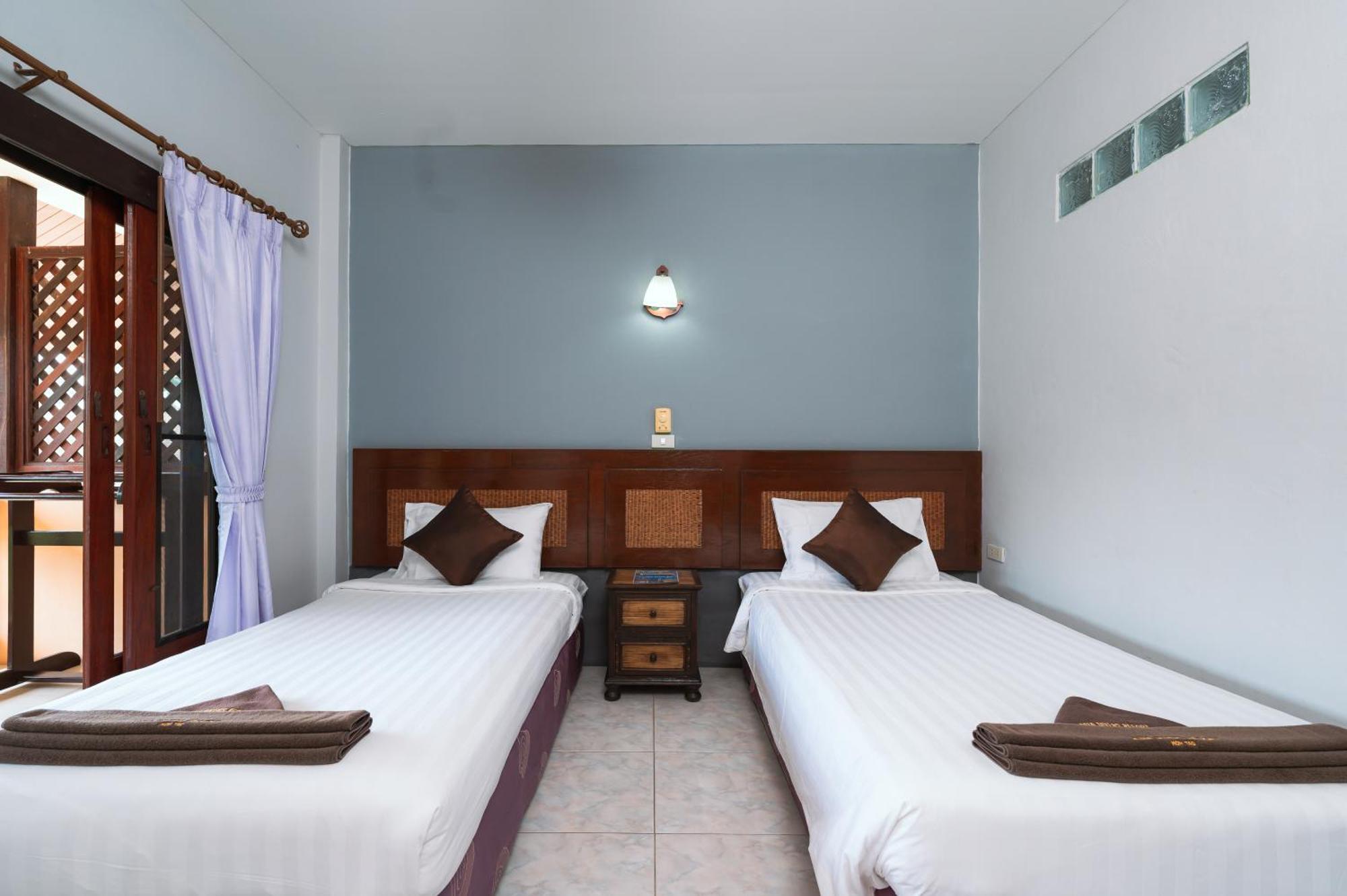 Divers Hotel 2*
