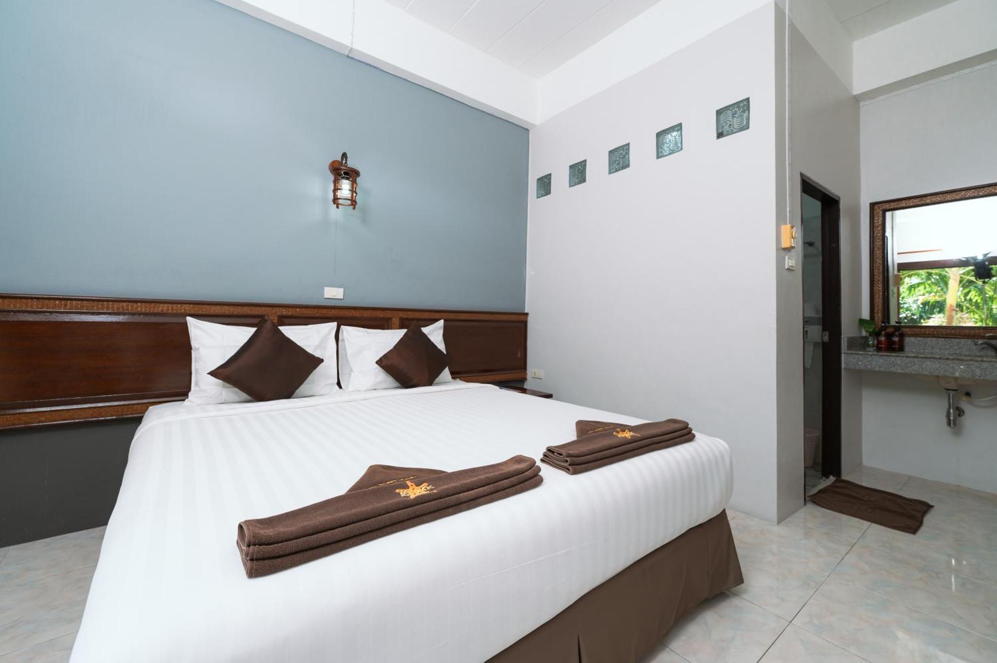 Divers Hotel 2*