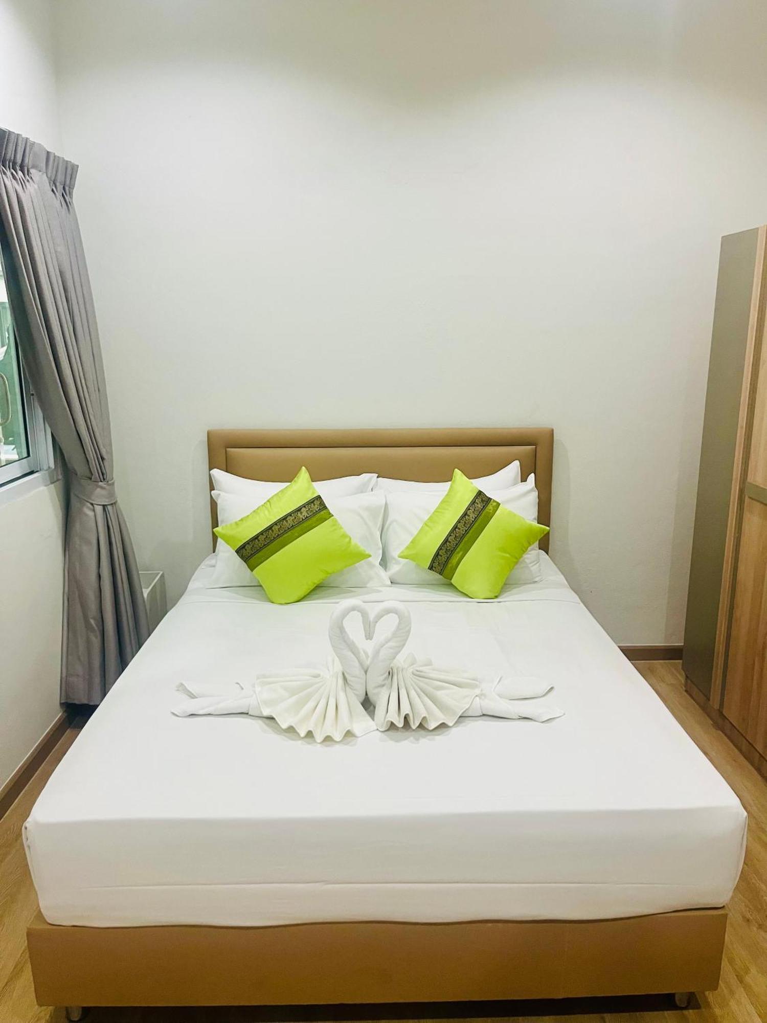 28 Boutique 3* Patong