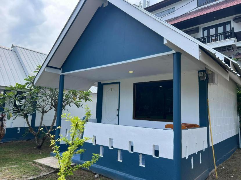 Gypsy Bungalow- Island Inn Phi Phi Don