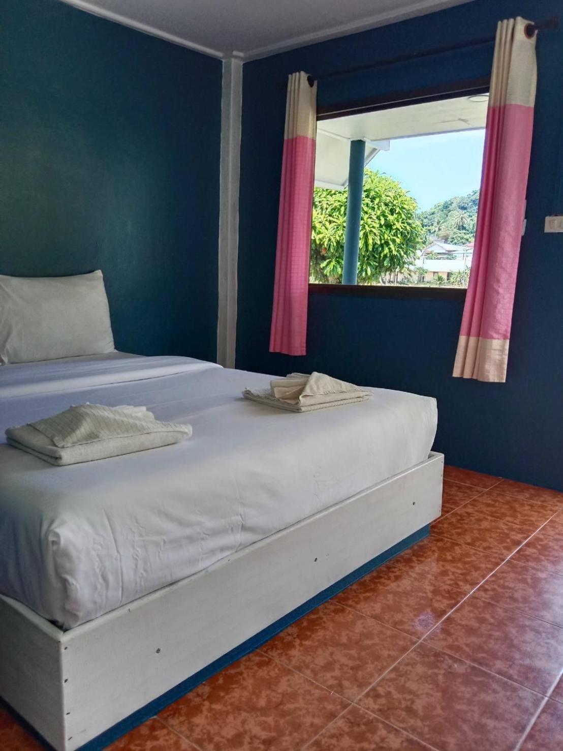 Inn Gypsy Bungalow- Island *