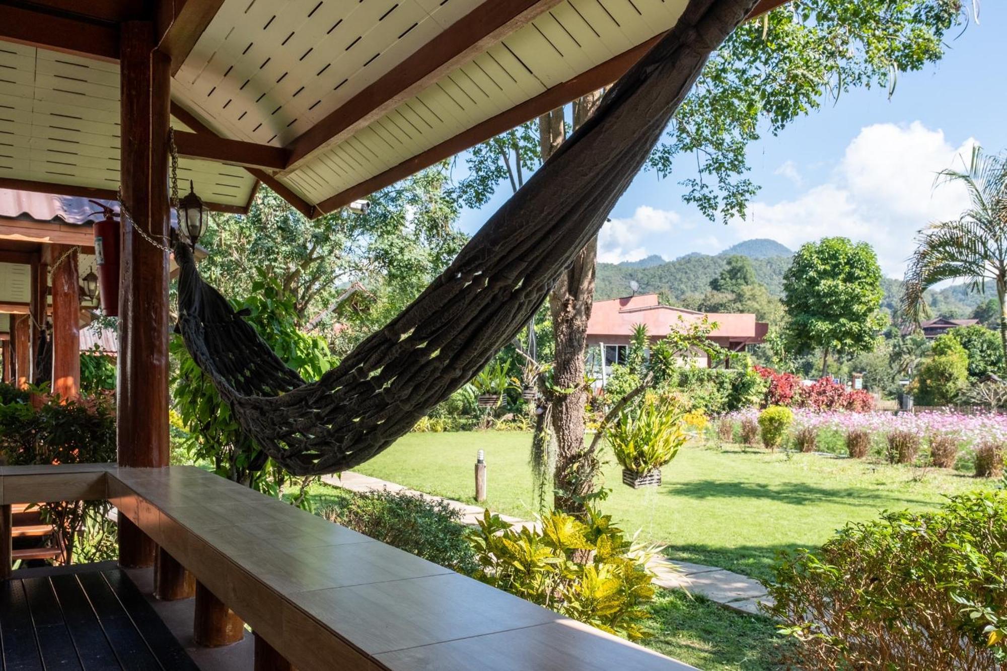 Resort The Nest House