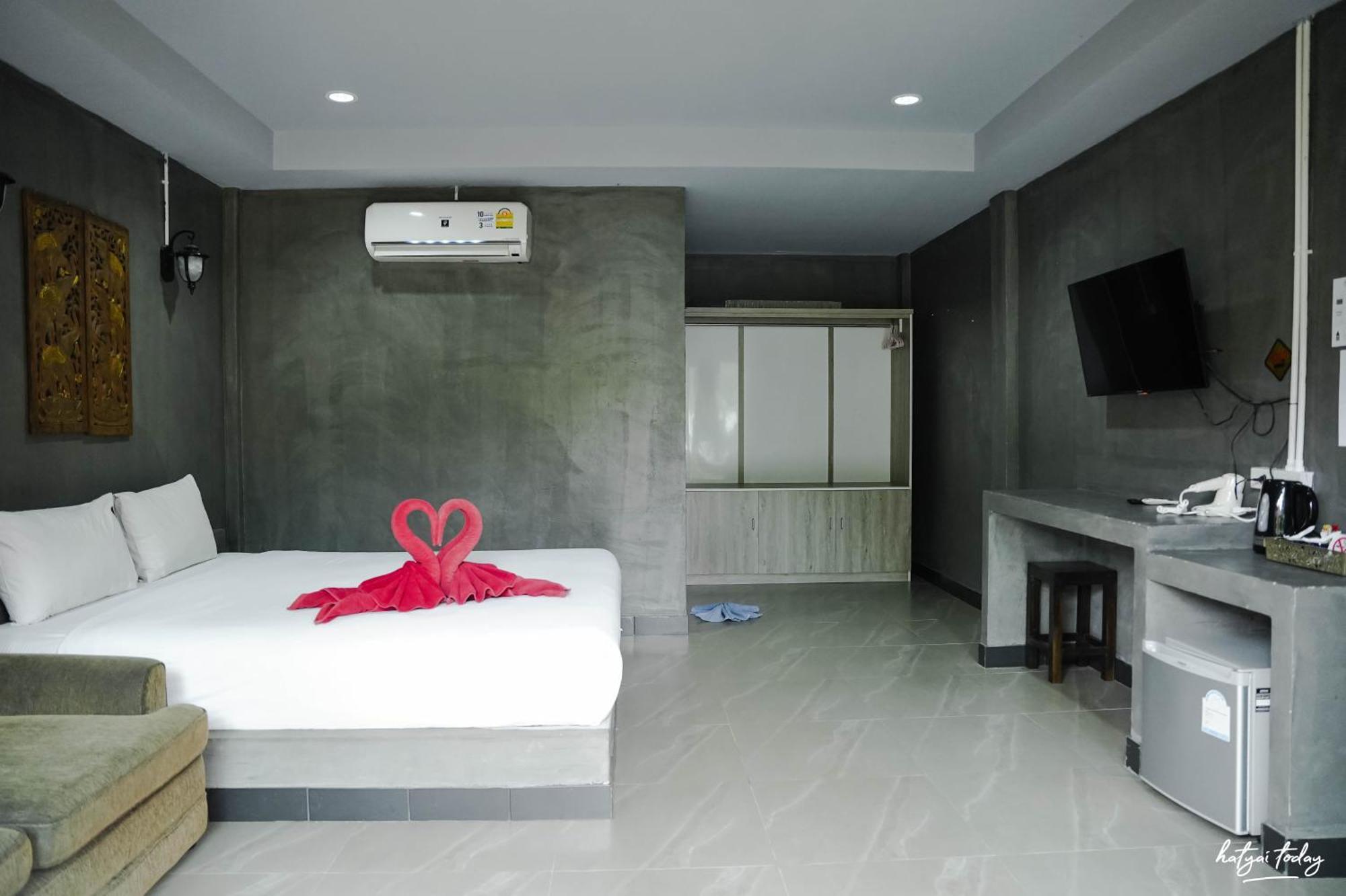 Chomview Lanta Water Park Hotel 3*