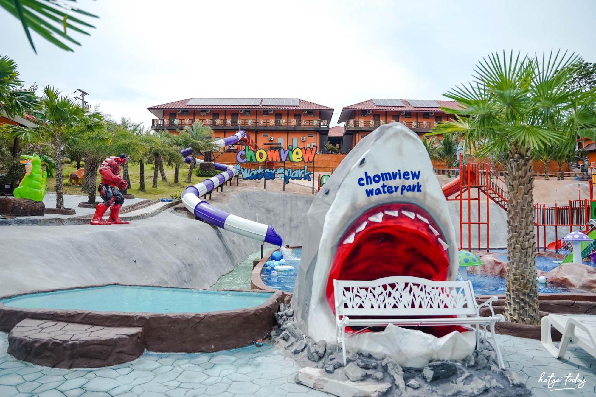 Chomview Lanta Water Park