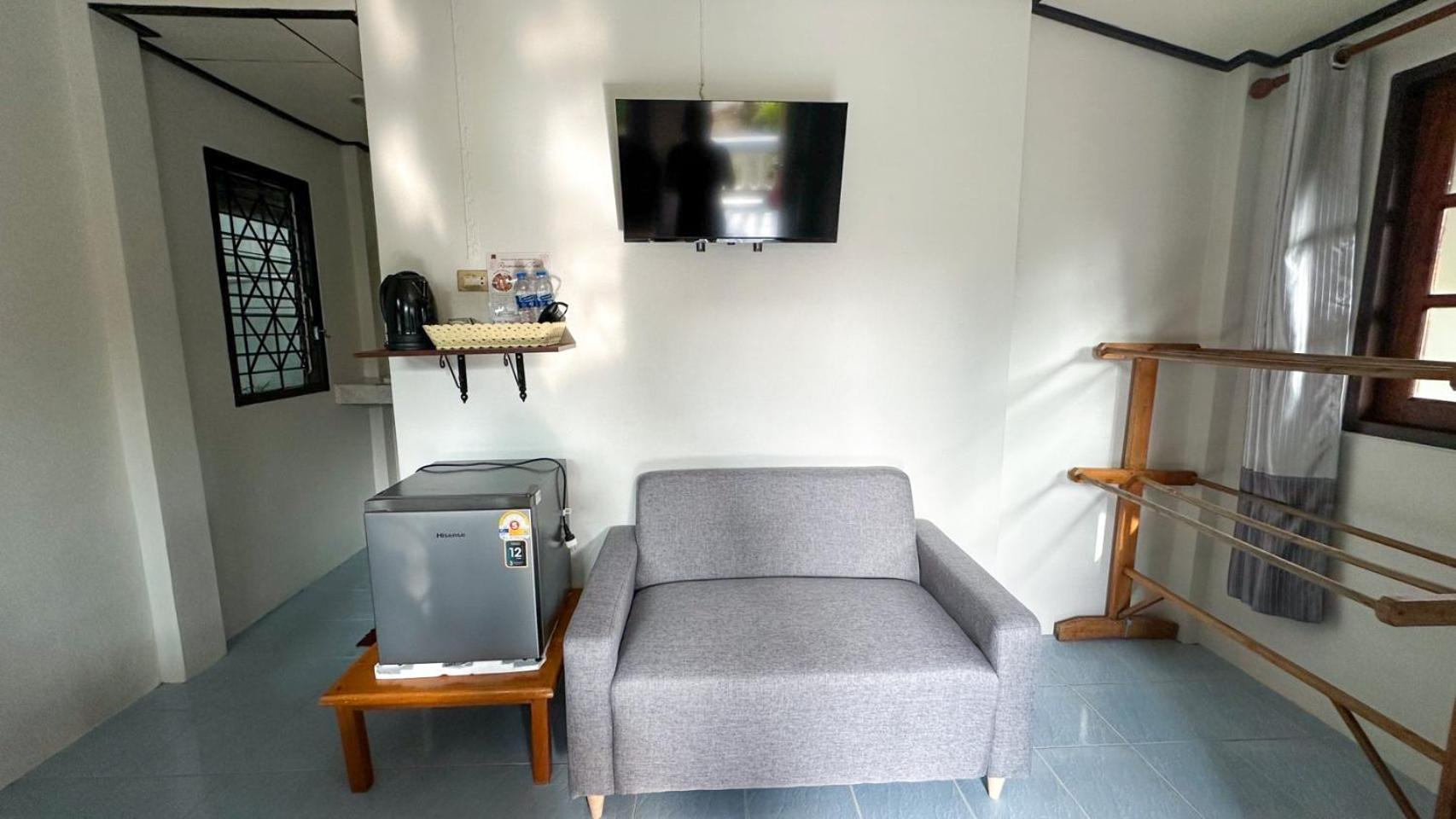 Phangan Guest house 2*