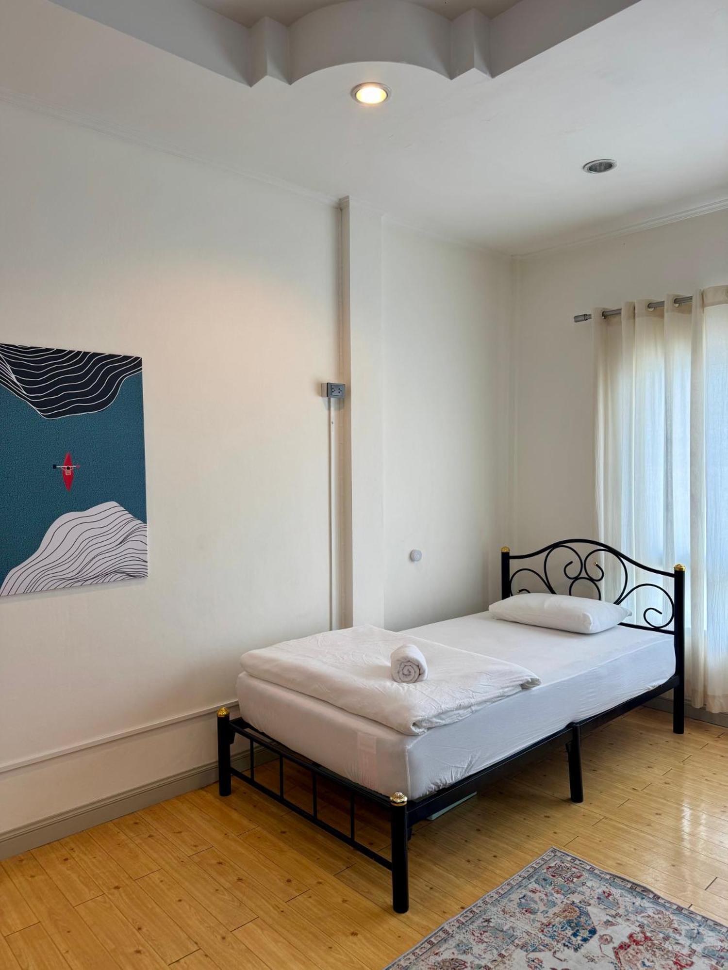 Tangerine Dream Hostel