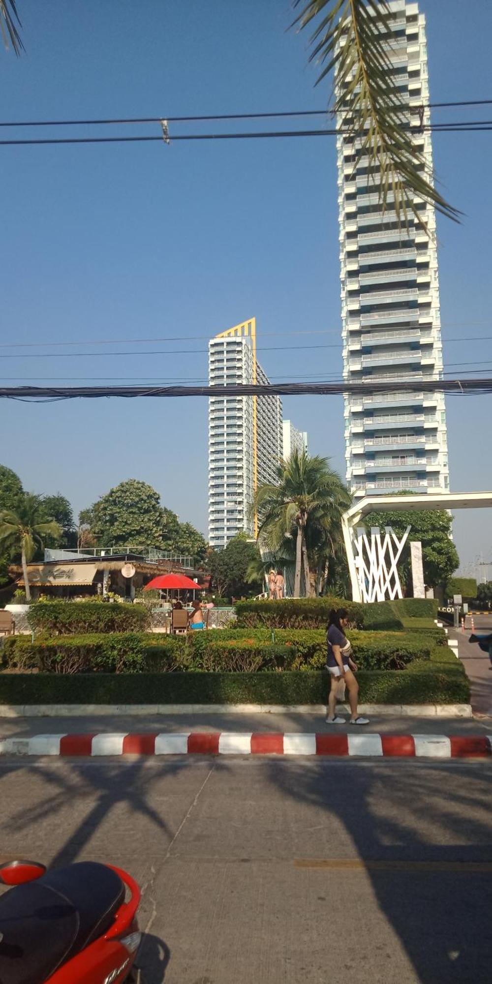 2 ห้องนอน 2 ห้องน้ำ Seaview ชั้น18 *