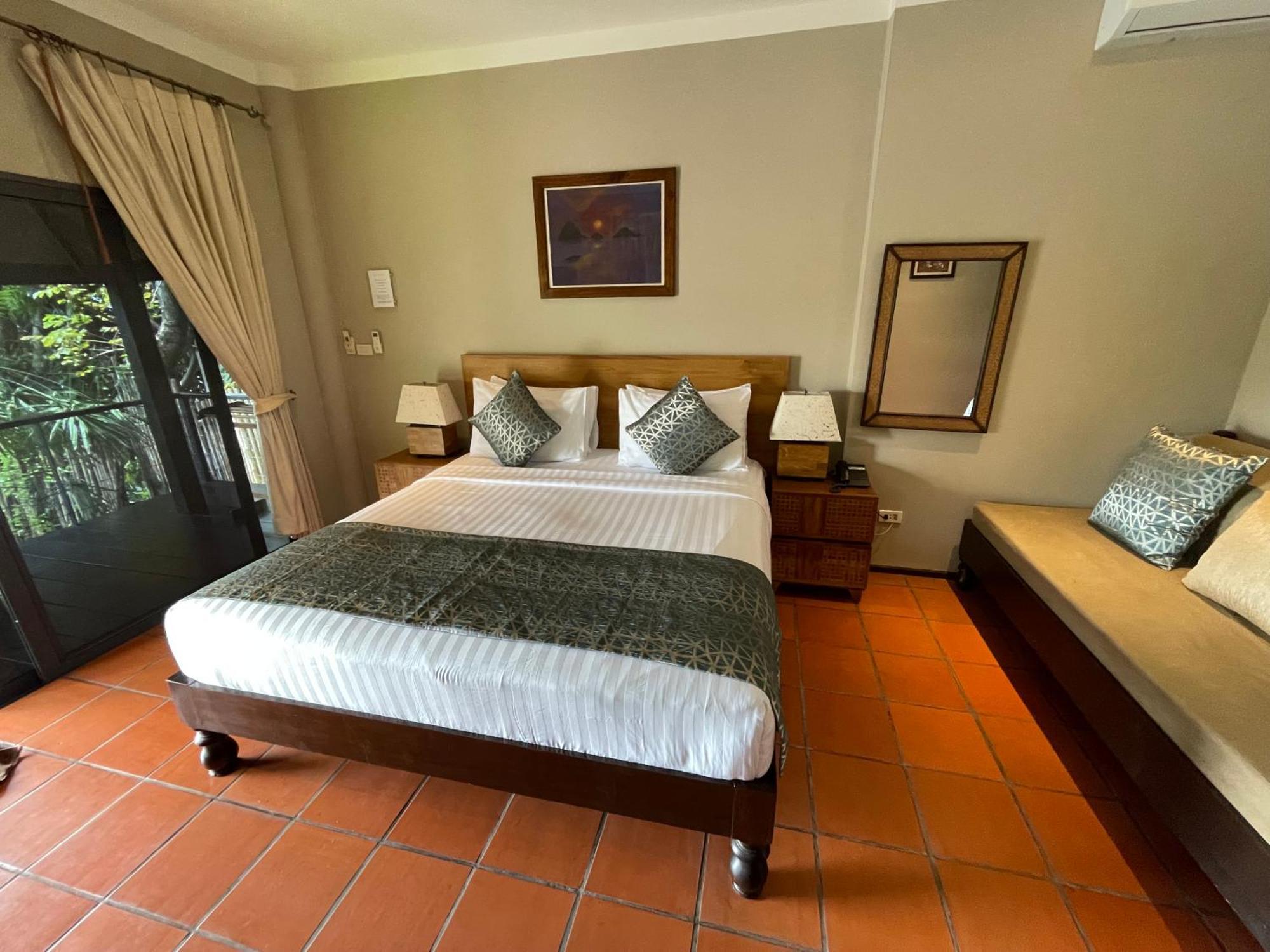 Beyond The Blue Horizon Boutique Resort Haad Chao Phao