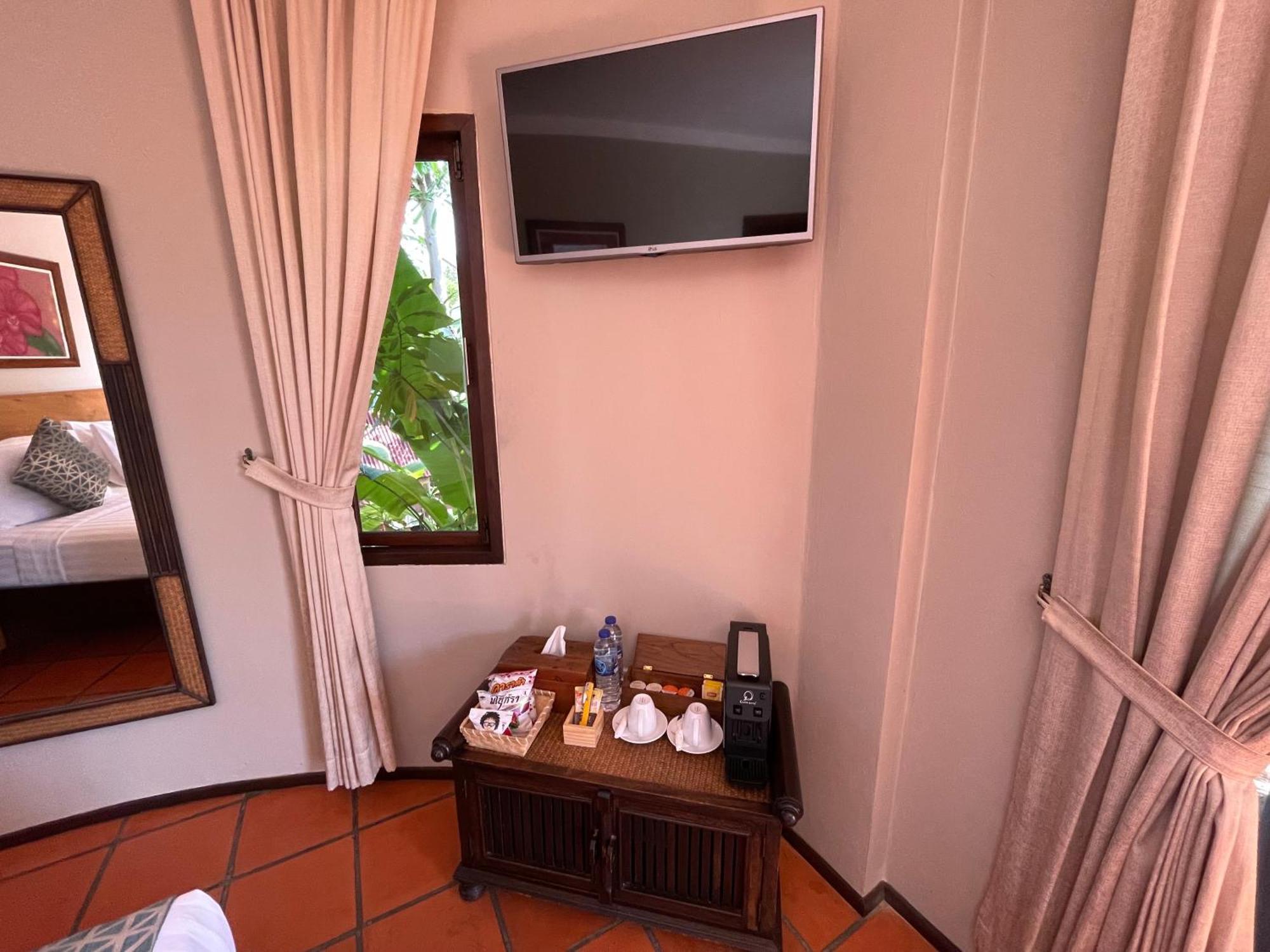 Beyond The Blue Horizon Boutique Resort