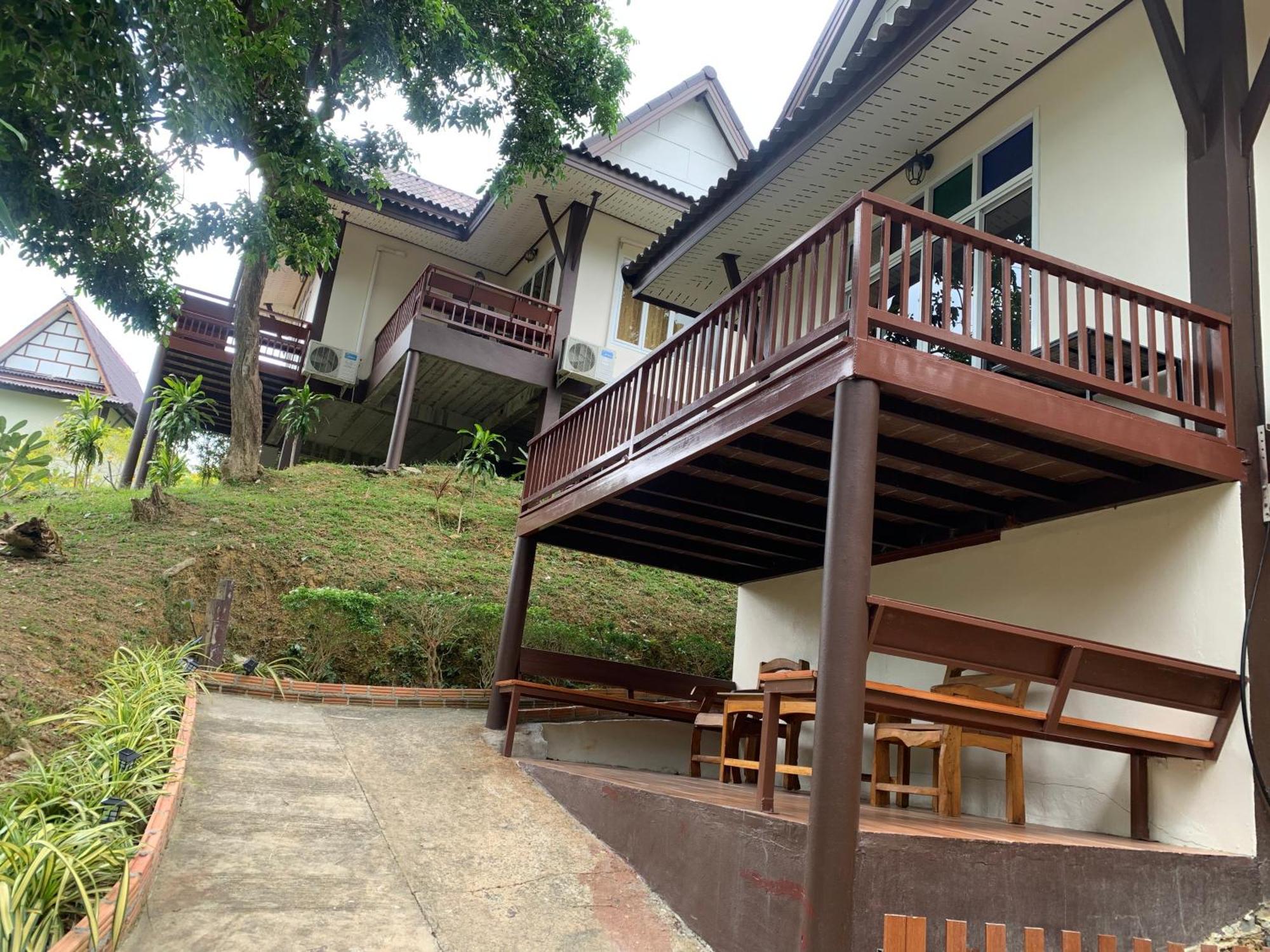 Phuchawee Lanta Guest house