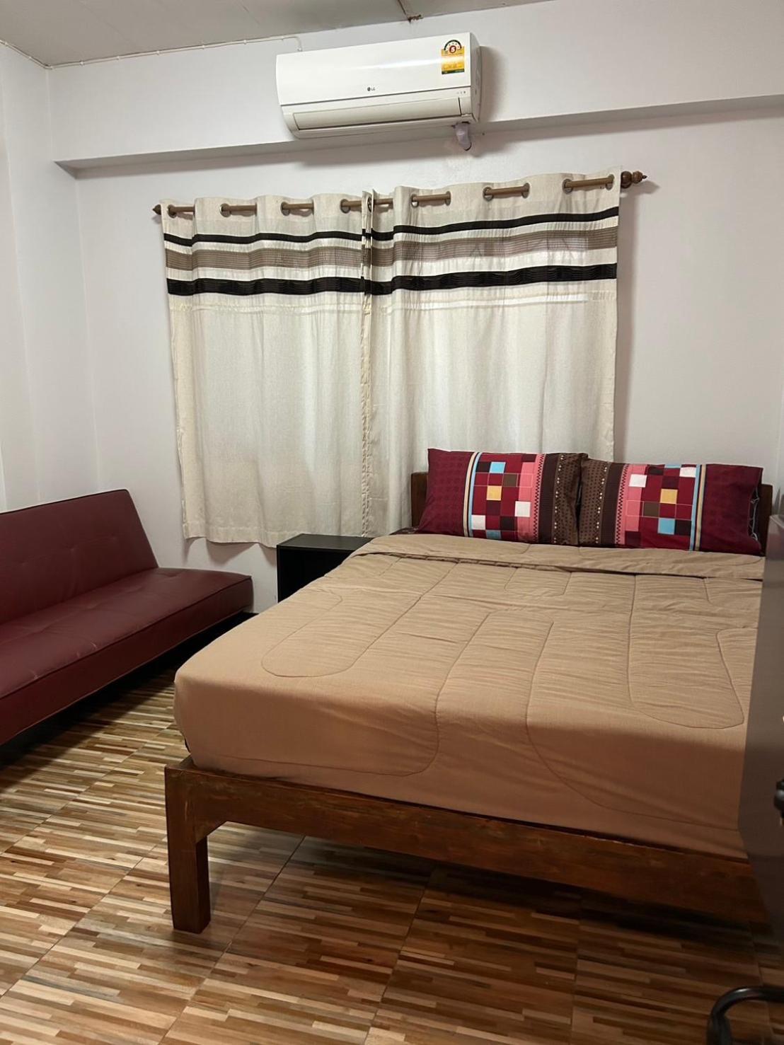 Chiangmai Hometel Chiang Mai
