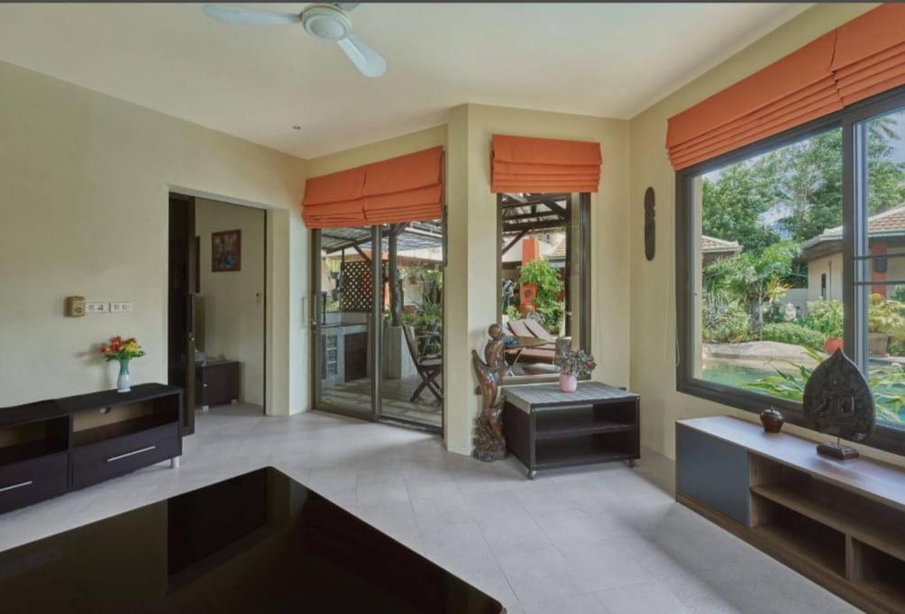 Baan Tropicana Pousada Praia de Mae Nam