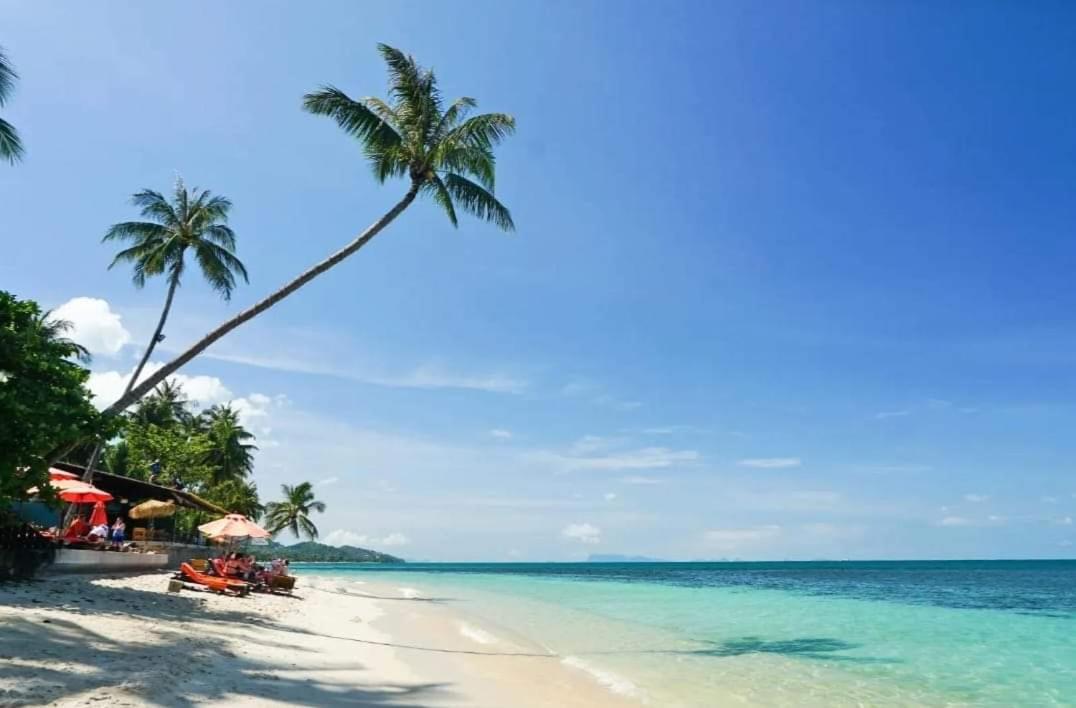 Baan Tropicana Praia de Mae Nam