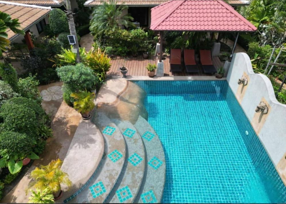 Baan Tropicana Pousada *
