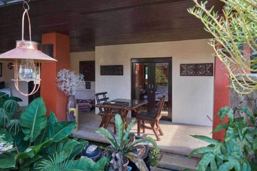 Baan Tropicana Pousada *