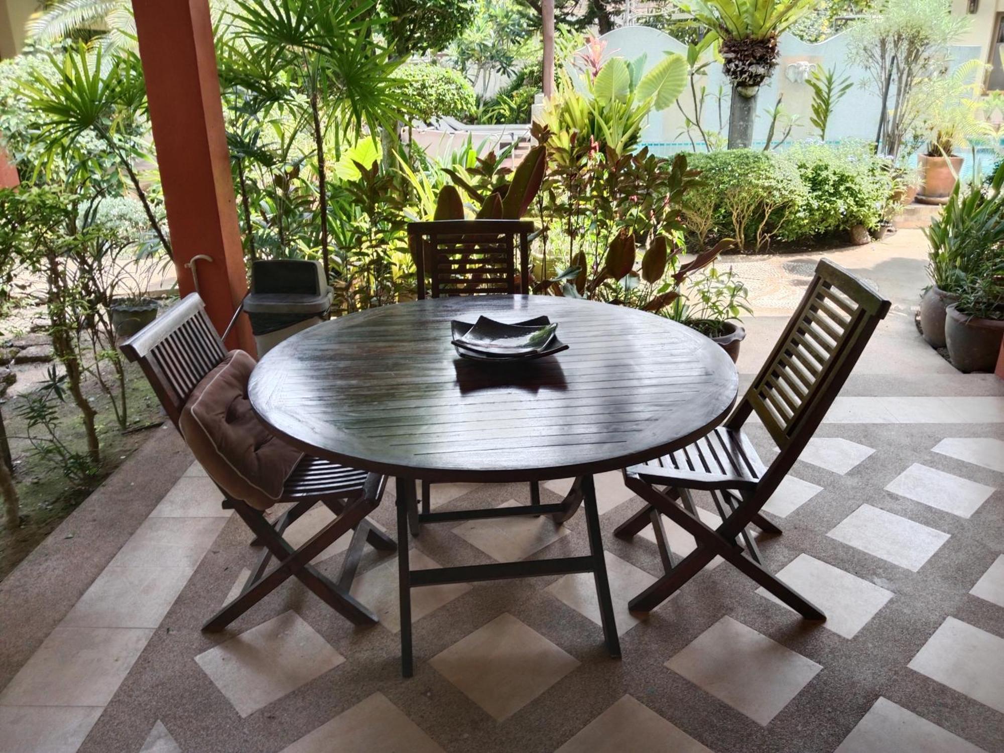 Baan Tropicana Praia de Mae Nam