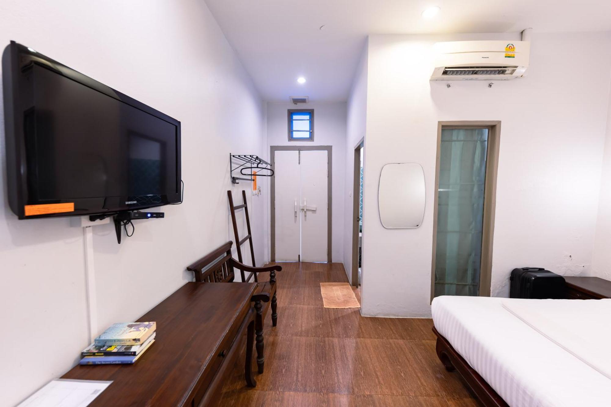 Resort Sleep Hotel - Sha Certified Surat Thani