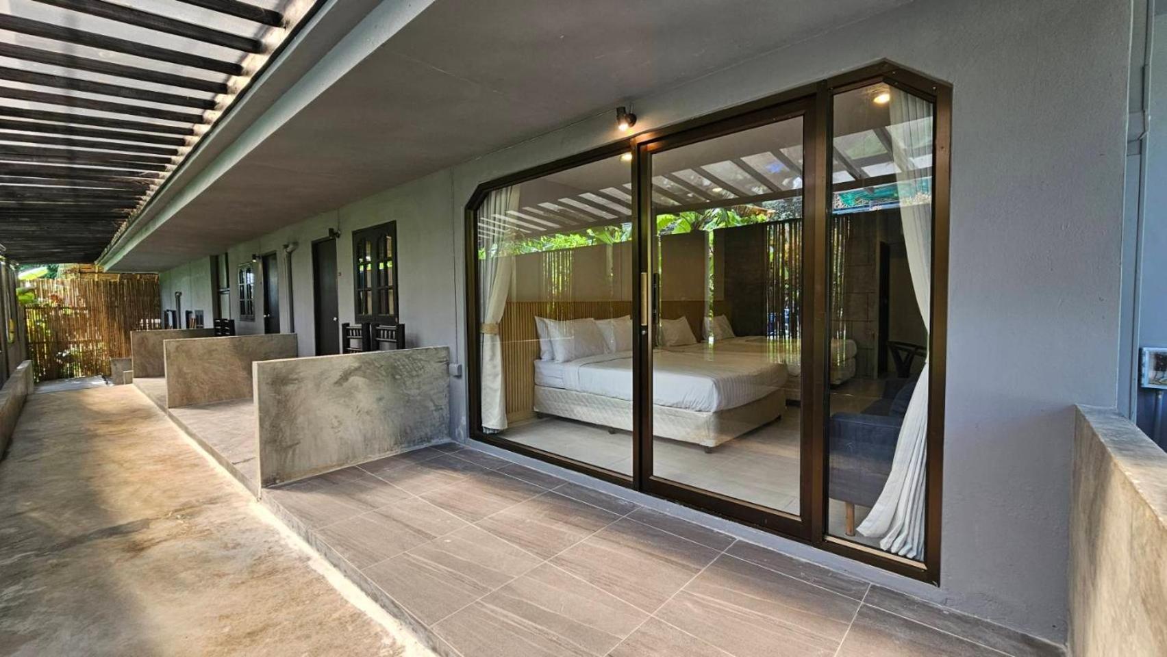 Sea Garden 3* Haad Chao Phao