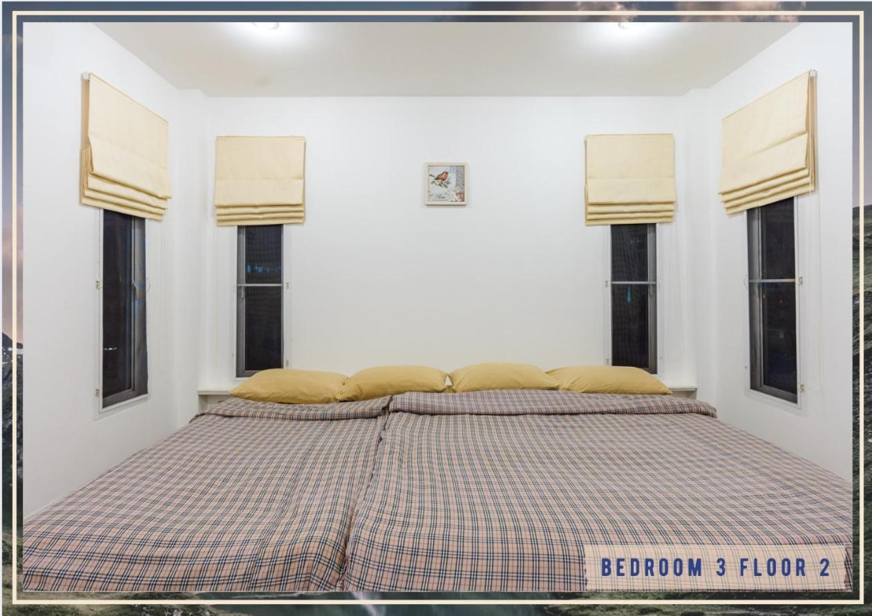 Holiday home Fira