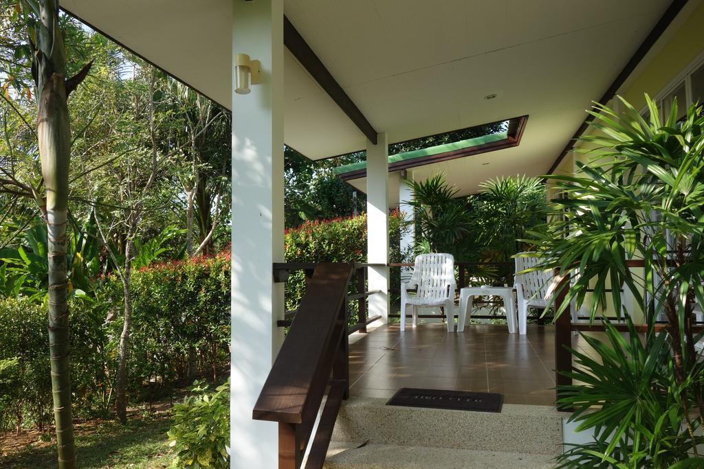 Khaolak Hillside
