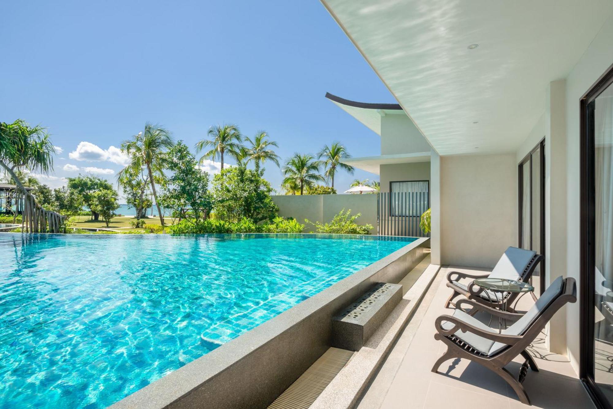 Le Meridien & 5* Khao Lak