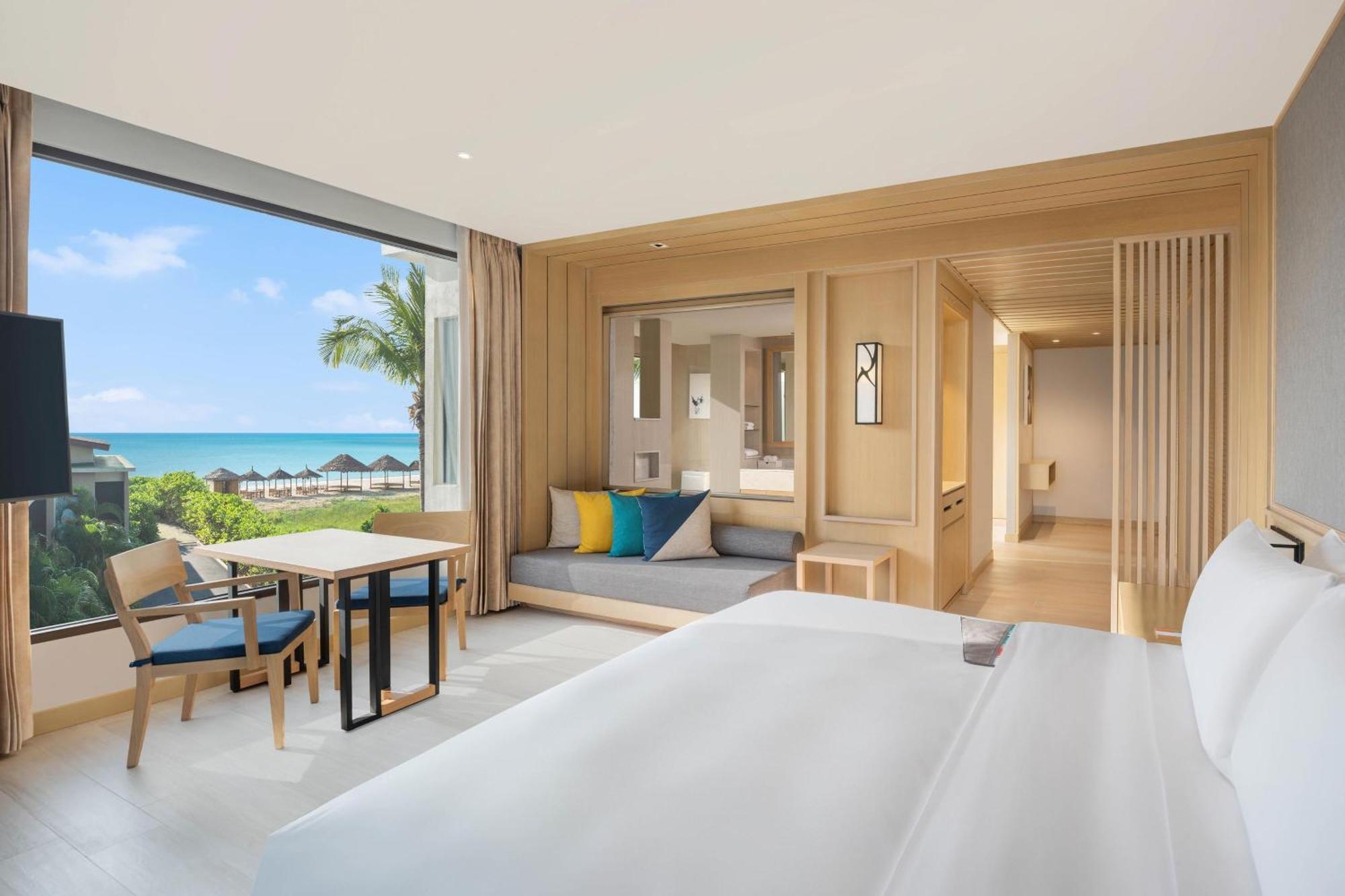 Le Meridien & Resort Khao Lak